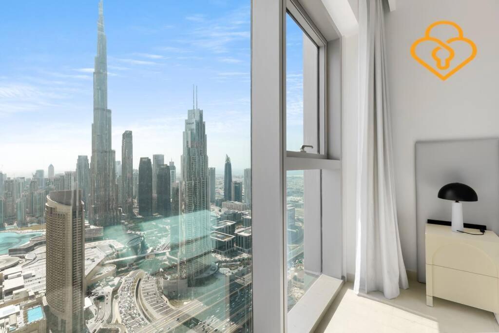 Downtown Views 3 Bedroom W Nanny Full Burj Khalifa View Connected To Dubai Mall Exterior foto