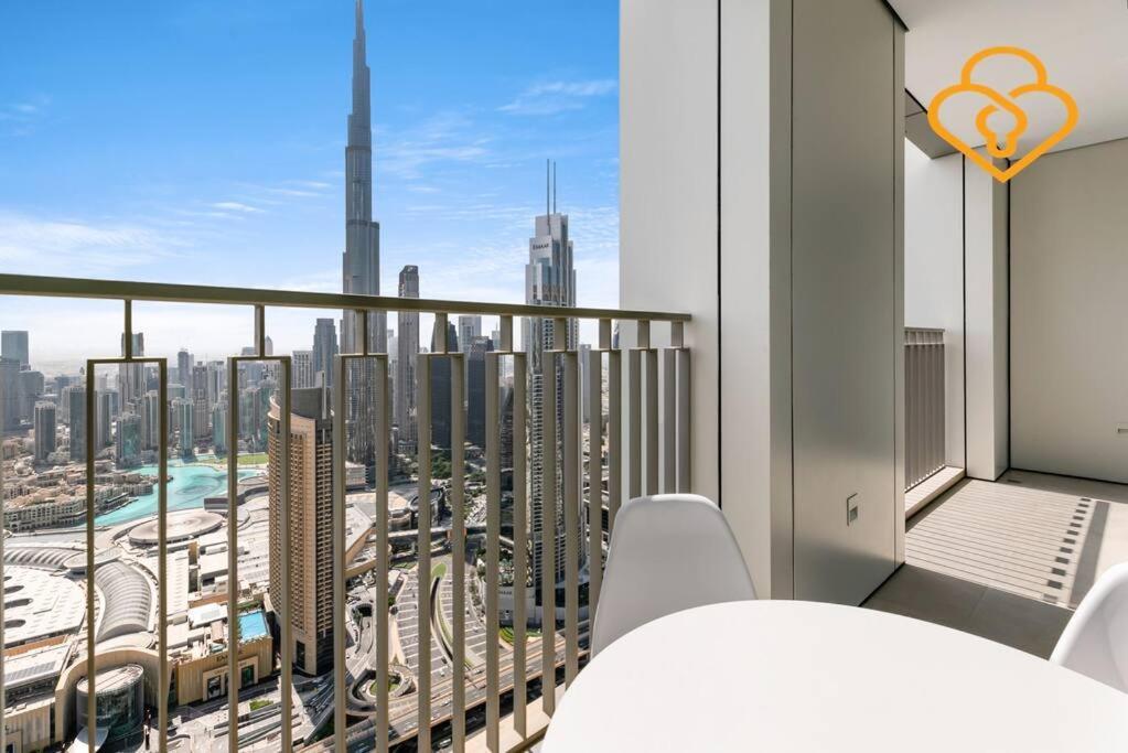 Downtown Views 3 Bedroom W Nanny Full Burj Khalifa View Connected To Dubai Mall Exterior foto