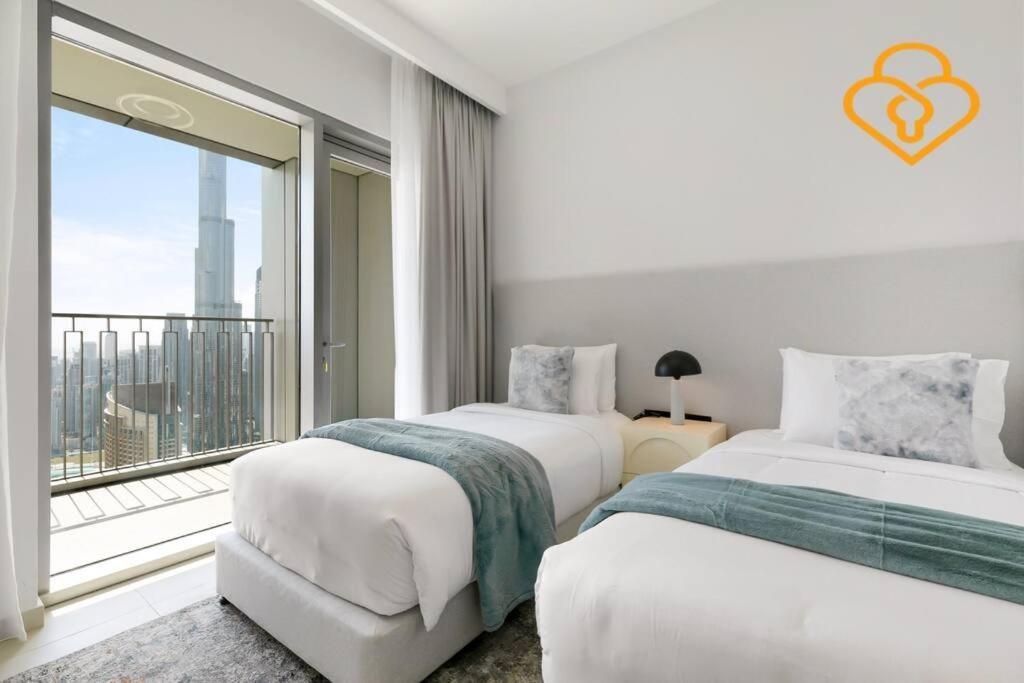 Downtown Views 3 Bedroom W Nanny Full Burj Khalifa View Connected To Dubai Mall Exterior foto