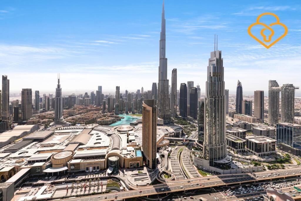 Downtown Views 3 Bedroom W Nanny Full Burj Khalifa View Connected To Dubai Mall Exterior foto